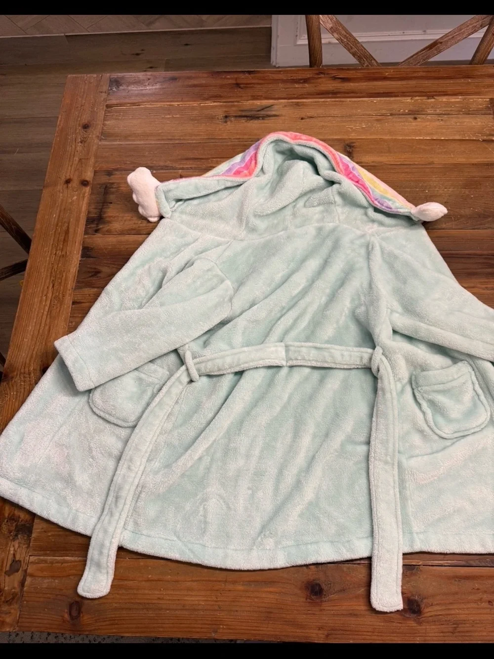Pottery Barn Kids bathtime just